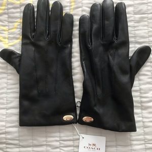 Coach Basic Leather gloves